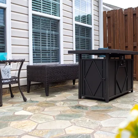 Just 18 mins from The Augusta National Golf Course and just 3 mins from SRP Park