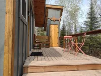 House of the Grouse -  Charming  River-side Cabin and Sauna! - Chalets