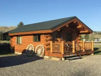 The Bighole Cabin at J&J Cabins - 2 estrellas
