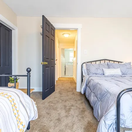 Cheerful 2-bedroom home in the Boro Chambersburg