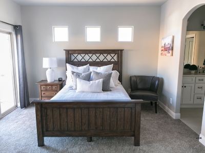 Beautiful Zion Village Townhome next to Clubhouse