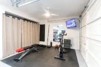 Spacious Paradise - Game Room, Legoland, Hot Tub, Private Gym - Gym