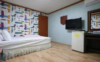 Naksan Beach Condotel - Bintang 2