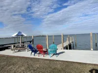 Lake StClair Belvedere Bay Hot Tub 2 Boat Wells  Fishing  Paddle Boards, Kayak - Homestays