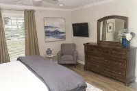 Madison, Huntsville Alabama 4 Bedroom Vacation Rental on a 1 Acre Lot - 3-Star