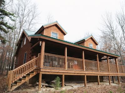Log Home in a Peaceful Wood in Jim Thorpe