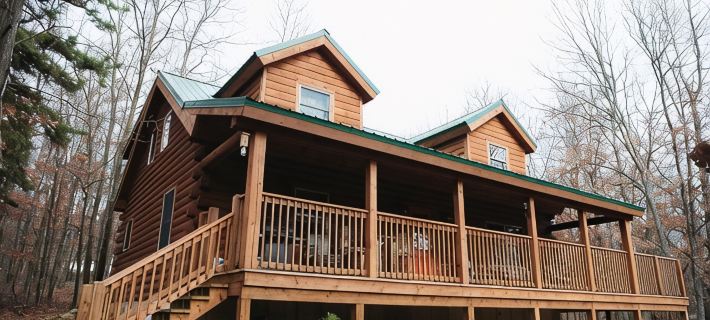 Log Home in a Peaceful Wood in Jim Thorpe Hotels in Jim Thorpe