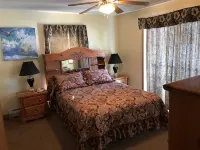 Lakeside House in Adirondacks near Lake George - 3-Star