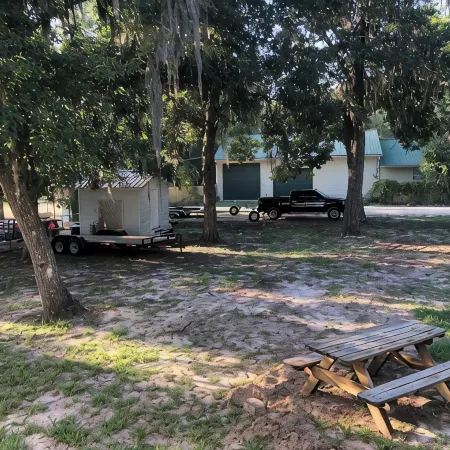Cozy 3 bedroom 2 bath with views of the River Hotels in Steinhatchee