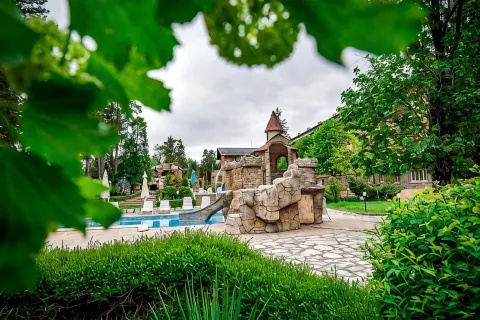 Spa Hotel Dvoretsa