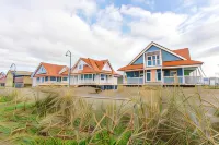 Hampton Home B&B Suites - parking