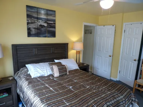 Duck's Delight - Pet friendly rentals within walking distance to Maddox Blvd! - 2 étoiles