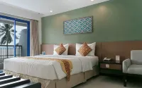 Palu Golden Hotel - Pools