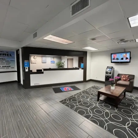 Studio 6 Suites Clarion, PA