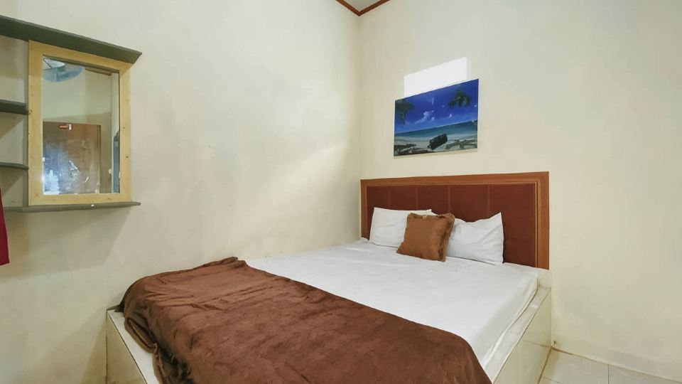 Central House Karimunjawa Mitra RedDoorz