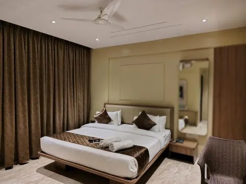 Kedari Residency - Bed and Breakfasts