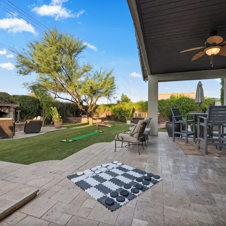 Private Resort Retreat - Pool, Hot Tub, Sauna & Games