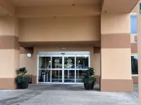 Sylvania Inn & Suites Tigard Portland I-5 - Motel