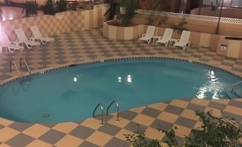 Regency Inn & Suites - Housity
