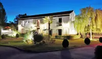 La Perla Blanca Boutique Hotel Ronda Các khách sạn ở Ronda