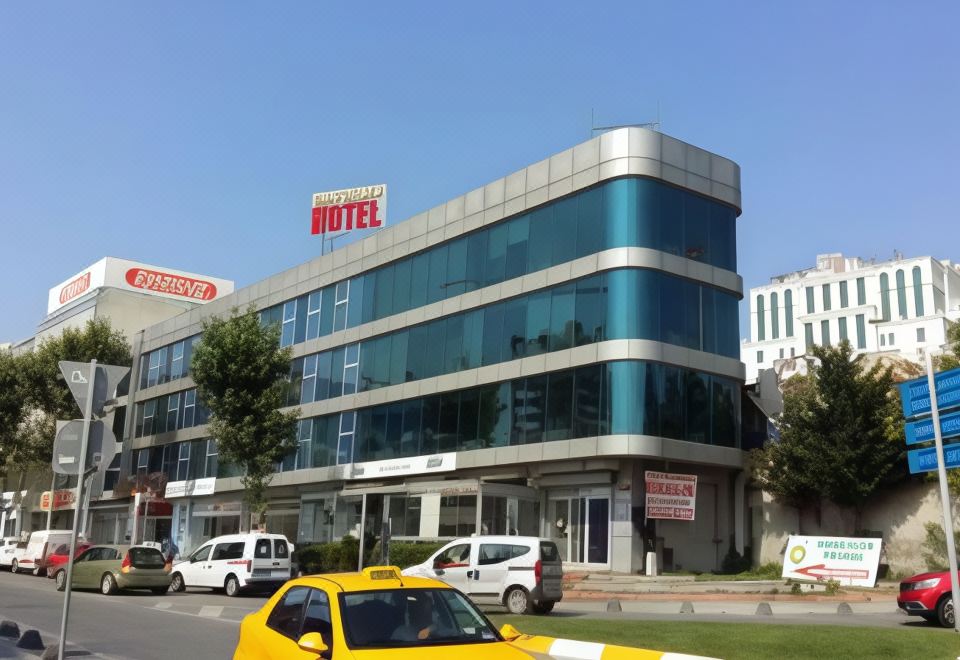 Grand İstanbul Airport Hotel - Istanbul şehrindeki 3 yıldızlı otel ...
