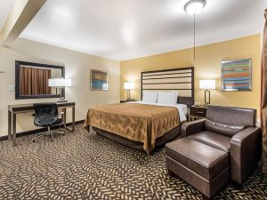 Quality Inn & Suites Capitola by the Sea