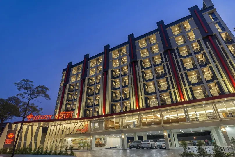 Zircon Hotel