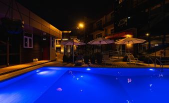 Blackwood Boutique Hotel and Apartments
