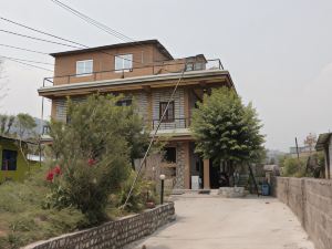 Himalayan Headquarter Homestay