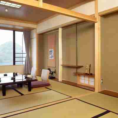 淺蟲櫻花觀光飯店 Rooms