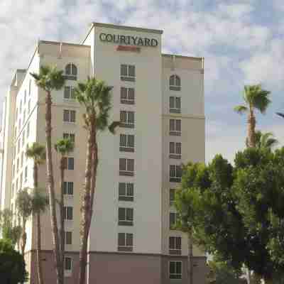 Courtyard by Marriott Baldwin Park Hotel Exterior