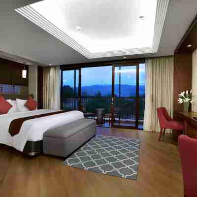 아스톤 센툴 레이크 리조트 & 컨퍼런스 센터 Rooms