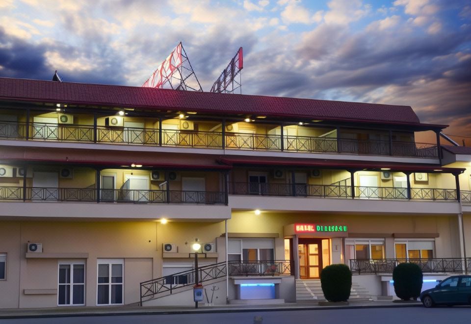 Filippos Hotel - Housity