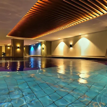 Summit Hotel Greenhills Отели рядом с достопримечательностью «Колизей Аранета»