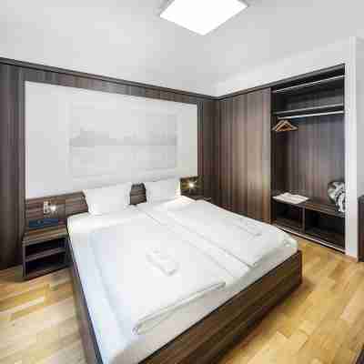 SevenDays Hotel BoardingHouse Rooms
