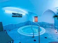 Hotel Goldene Rose Hotels in Monguelfo