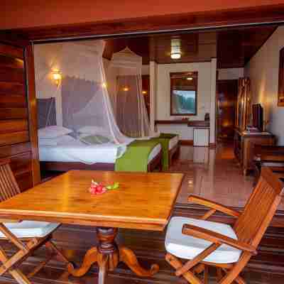 Sunset Bungalows Rooms