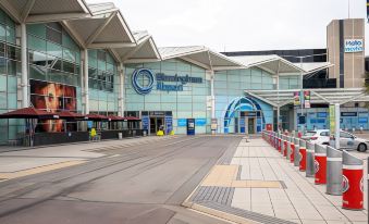 Springfield House - Birmingham Airport & NEC