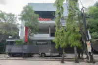 RedDoorz Near Exit Toll Pasteur 4 Hotels in Sukajadi