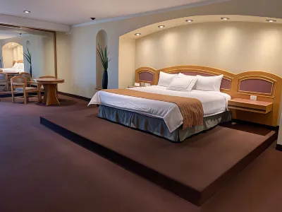 Hotel Mirage - Centro Histórico de Querétaro Hôtels à : Querétaro