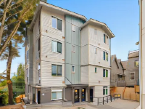 Harry Potter Sweet Suites Hotels near Olympic Sculpture Park