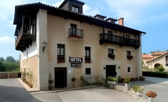 Hotel Bestprice Santillana