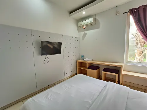 Urbanview Hotel B LIV Kendari by RedDoorz Hotel a Kadia