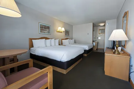 Americas Best Value Inn and Suites Lake George