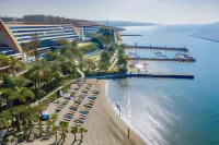 Amathus Residences Hoteles en Agios Tychon