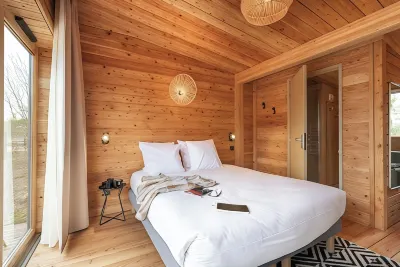 Hotel Le Bout du Parc de Versailles Các khách sạn ở Versailles