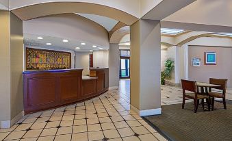 La Quinta Inn & Suites