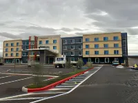 Fairfield Inn & Suites Livermore Hotels near Boomers Livermore