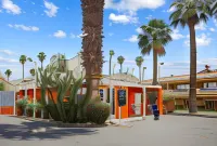 Sol Springs Inn Hotels in Cathedral City