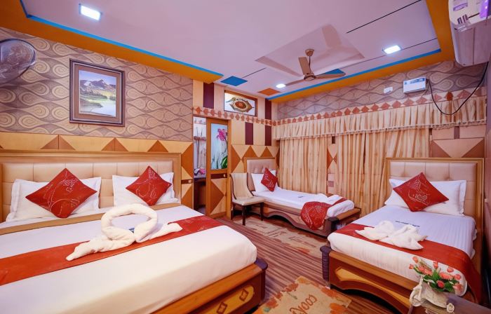 Hotel Shri Swarna's Palace - A Business Class Hotel